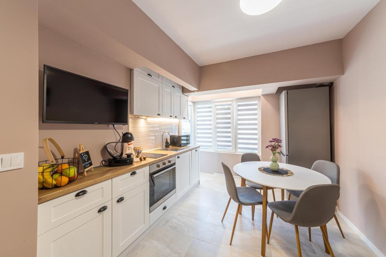 Great Location Apartment Varna Eksteriør bilde